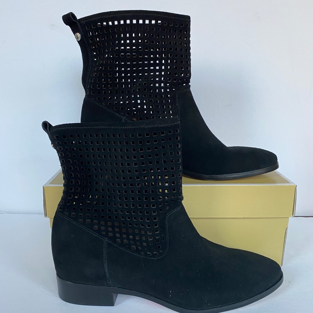 NEW MICHAEL KORS Graham Suede Ankle Boots